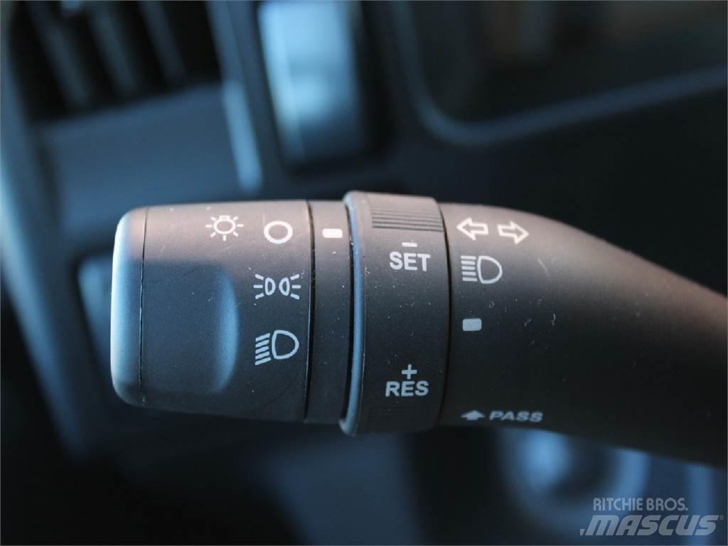 Isuzu NPR-HD Skříňová nástavba