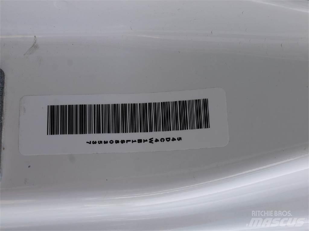 Isuzu NPR-HD Skříňová nástavba