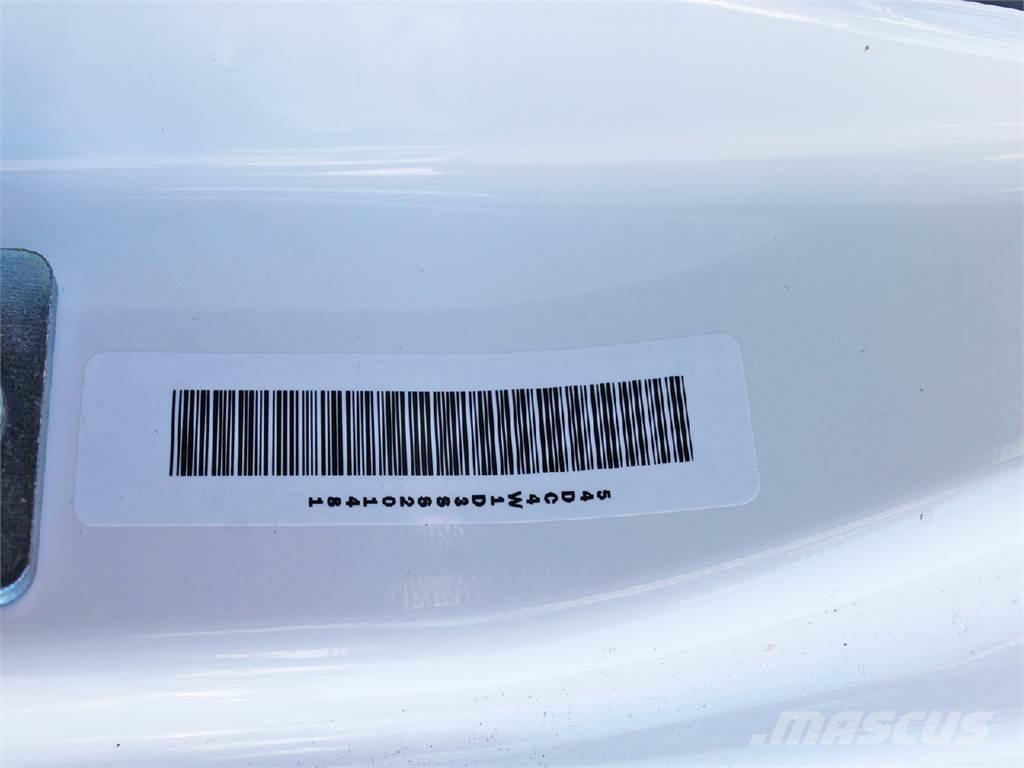 Isuzu NPR-HD Sklápěče