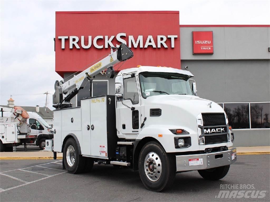 Mack MD6 Komunální / Multi-užitková vozidla