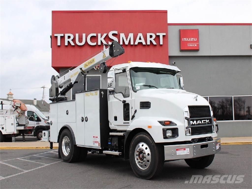 Mack MD6 Autojeřáby, hydraulické ruky