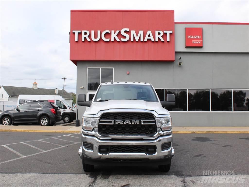 RAM 3500 Komunální / Multi-užitková vozidla