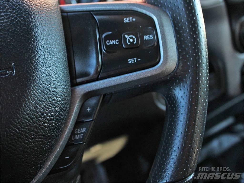 RAM 5500 Lanový nosič kontejnerů