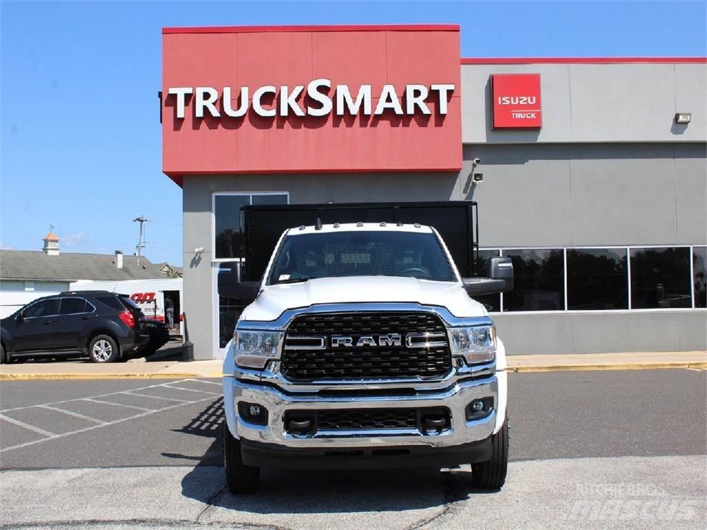 RAM 5500 Valníky/Sklápěcí bočnice