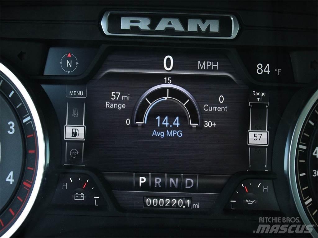 RAM 5500 Valníky/Sklápěcí bočnice