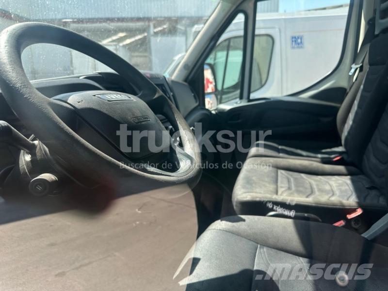 Iveco 72C18 Chladírenské nákladní vozy