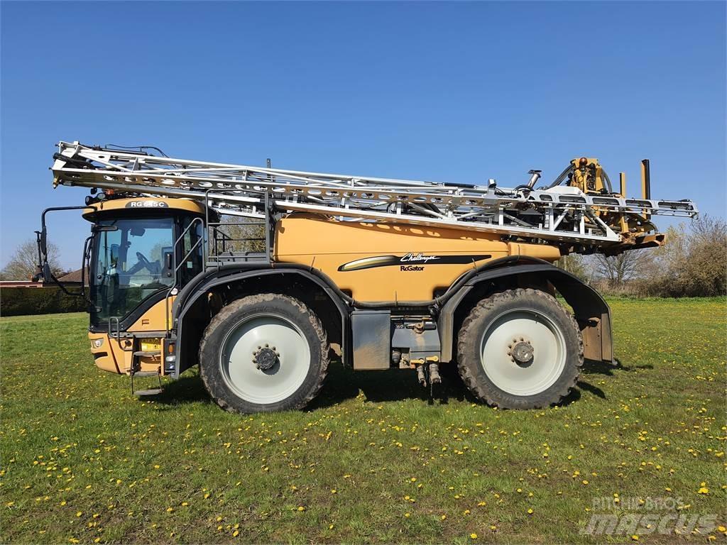 Challenger RG645C Tažené postřikovače