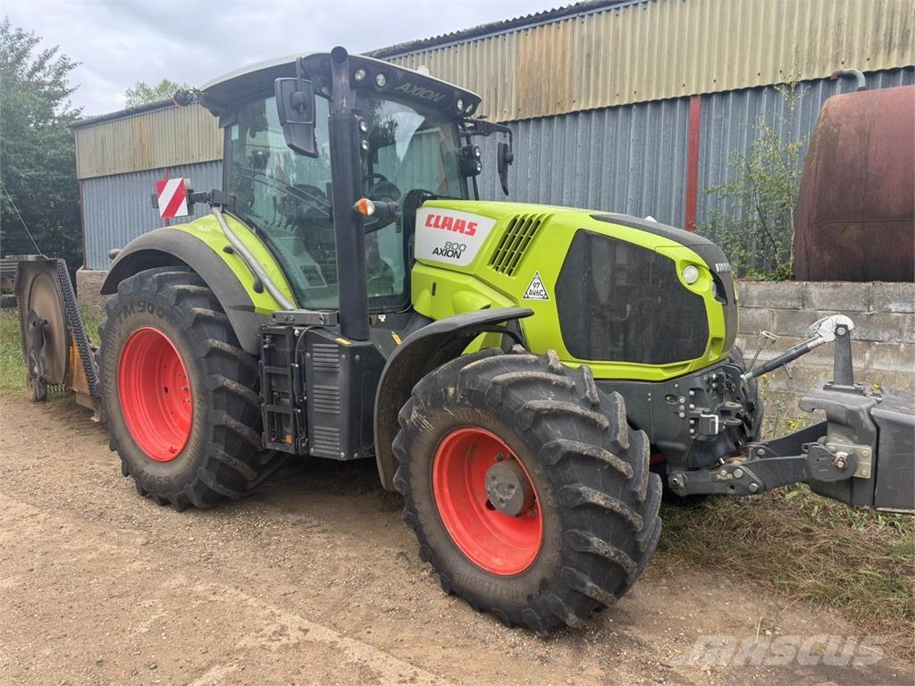 CLAAS AXION 800 Traktory