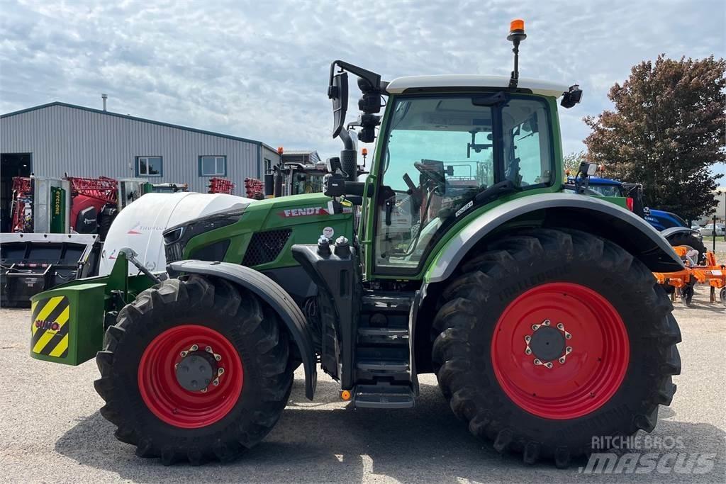 Fendt 618 Další