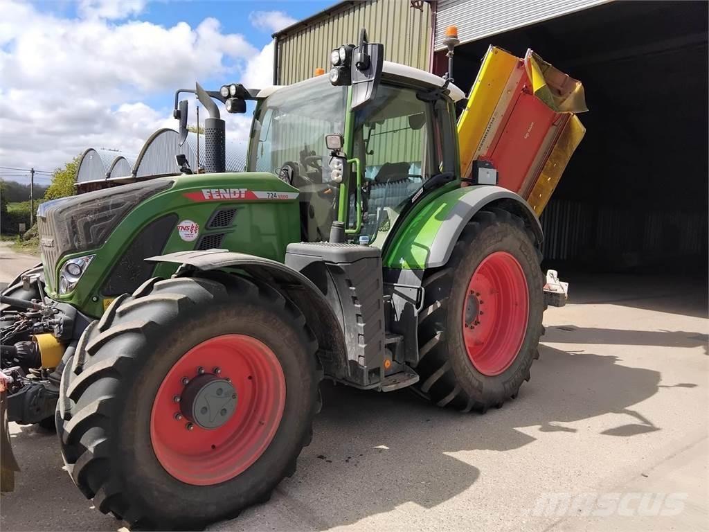 Fendt 724 Traktory