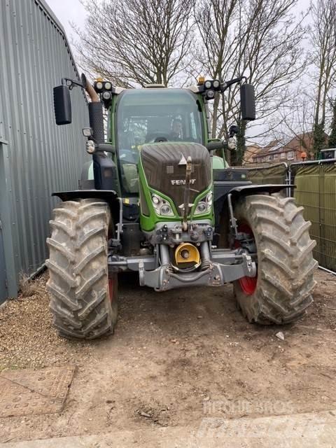 Fendt 724 DEMO Traktory