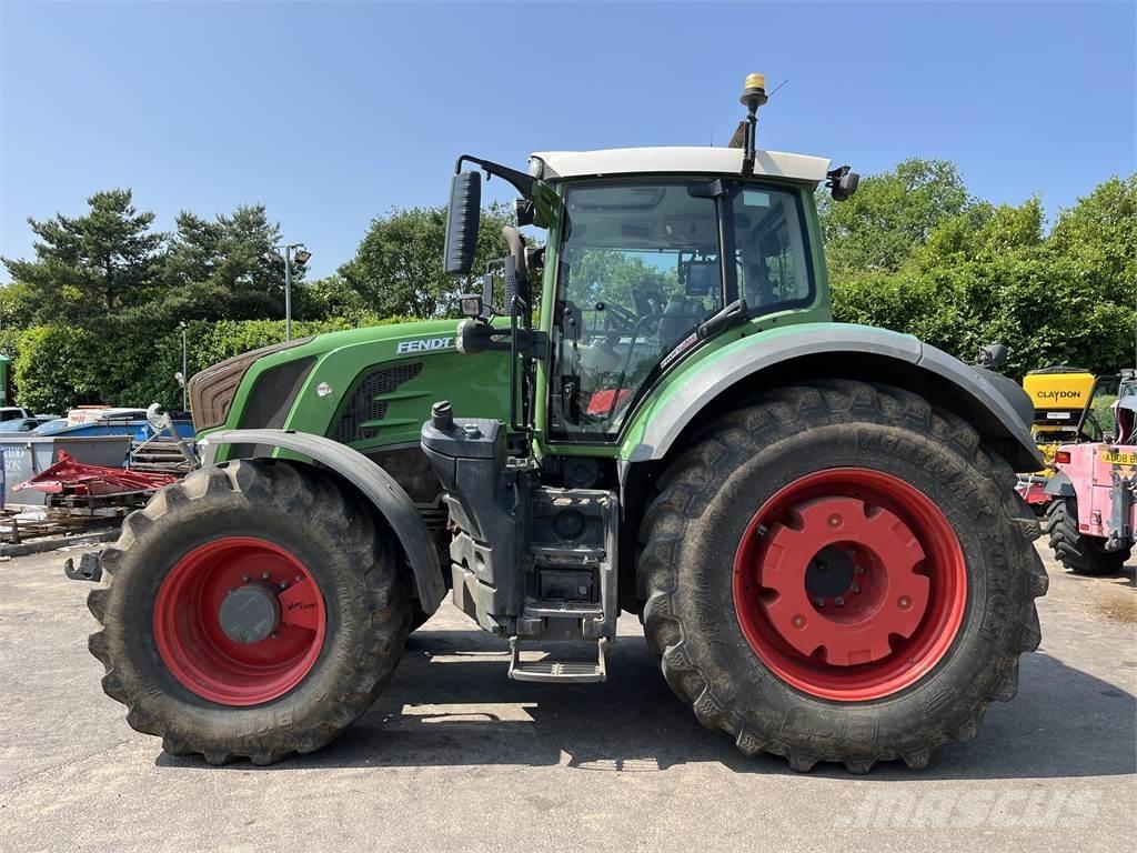 Fendt 828 Traktory
