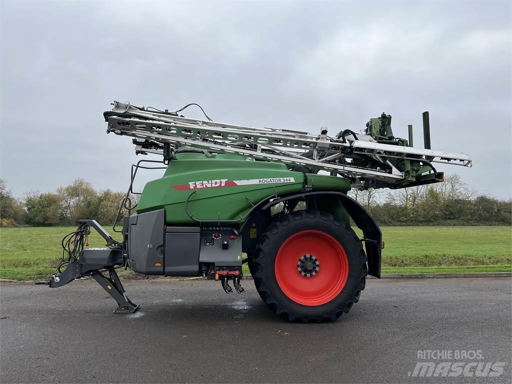Fendt RG344 Tažené postřikovače