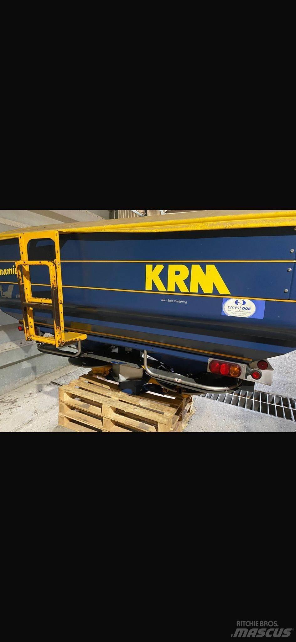 Krm M2W D Rozmetadla chlévské mrvy