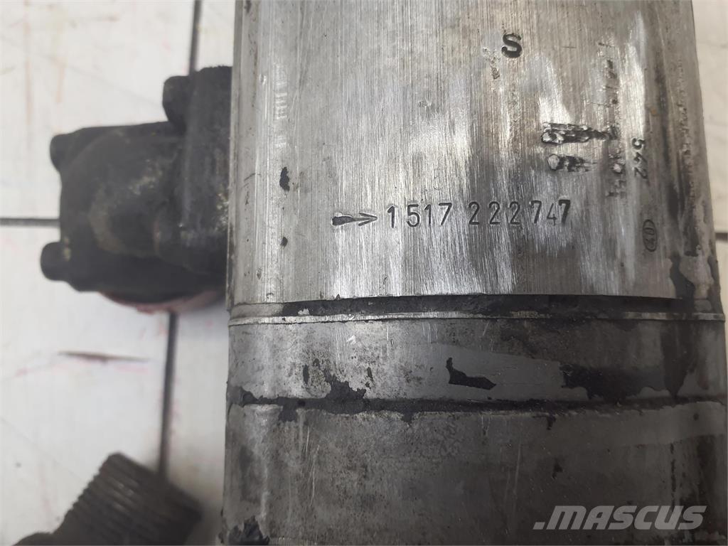 Bosch dual gear pump Součásti a zařízení k jeřábům