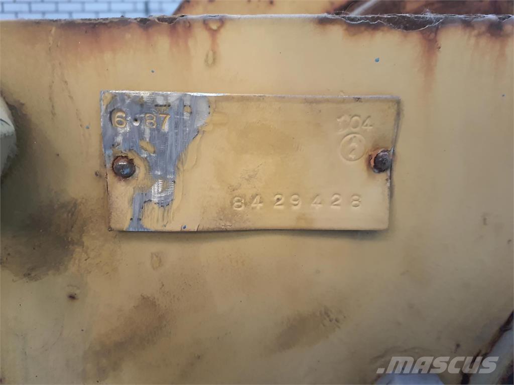 Coles AT 633 winch Součásti a zařízení k jeřábům