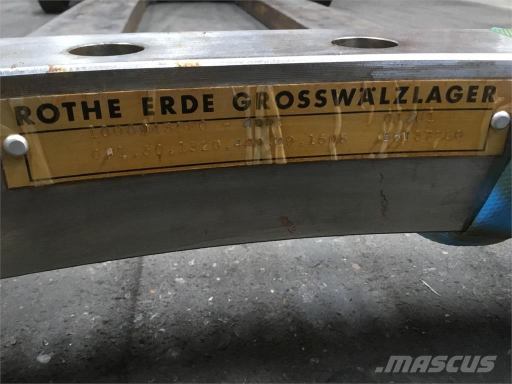  CT 2 slew ring Součásti a zařízení k jeřábům