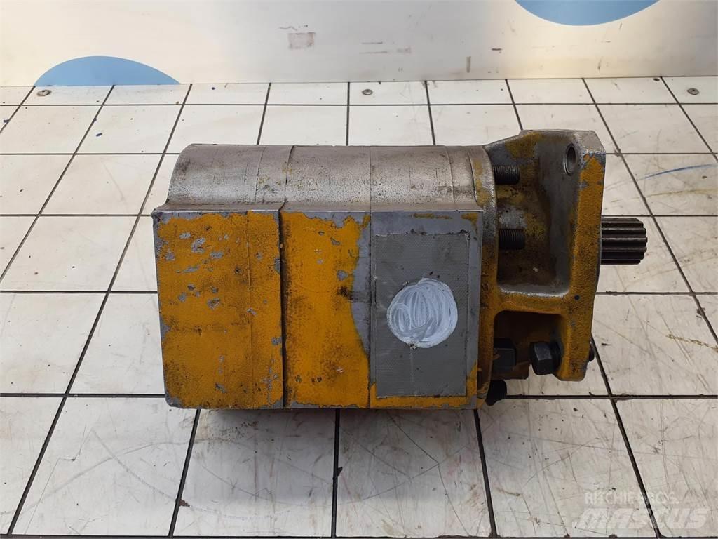  Dual gear pump Součásti a zařízení k jeřábům