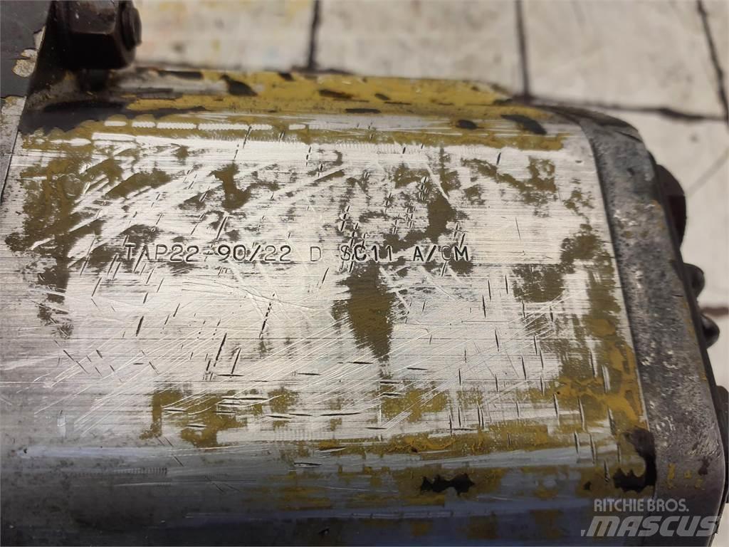  Dual gear pump Součásti a zařízení k jeřábům