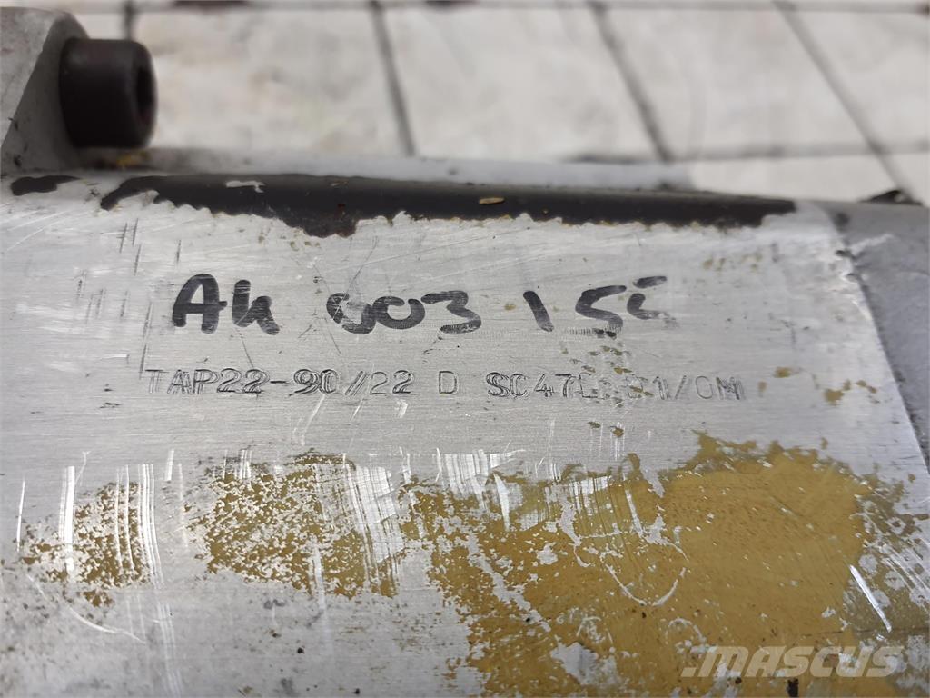  Dual gear pump Součásti a zařízení k jeřábům