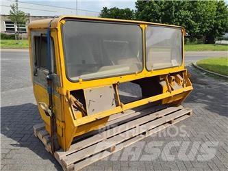 Faun KF lower cabin Kabiny a interiér