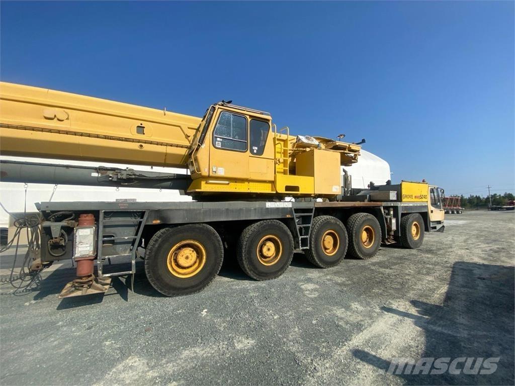 Grove GMK 5200 Univerzální terénní jeřáby