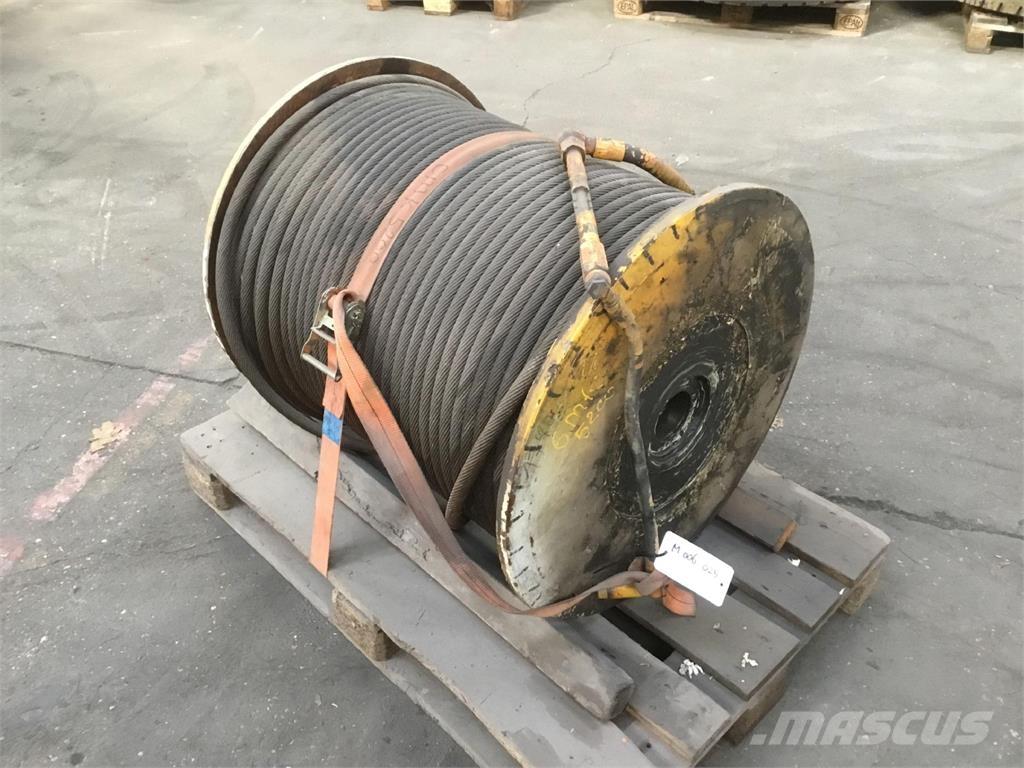 Grove GMK 5200 winch Součásti a zařízení k jeřábům