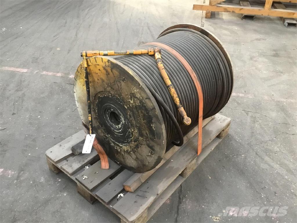 Grove GMK 5200 winch Součásti a zařízení k jeřábům