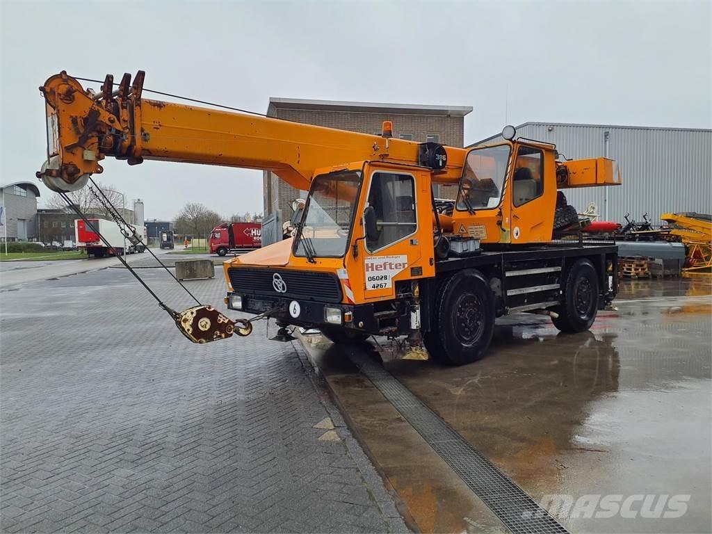 Krupp 25 GMT/AT Univerzální terénní jeřáby