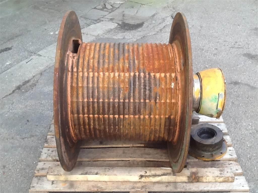 Krupp KMK 5100 winch Součásti a zařízení k jeřábům