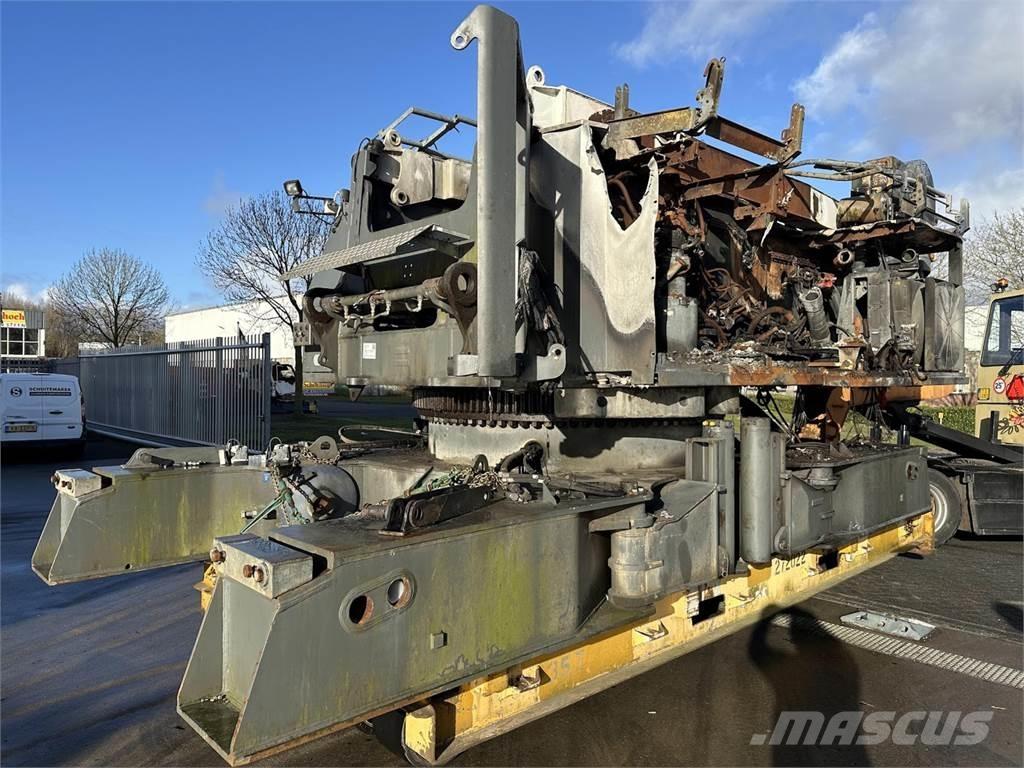 Liebherr LR 1160 Univerzální terénní jeřáby