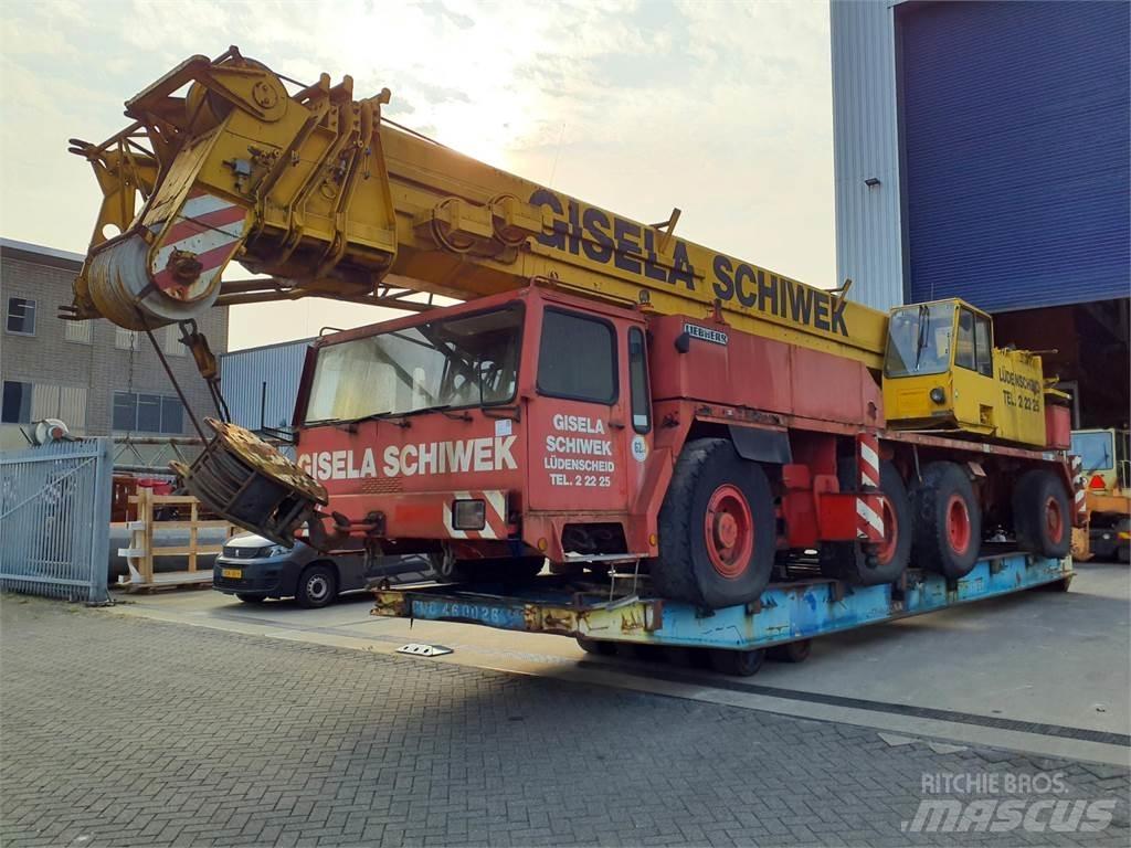 Liebherr LTM 1100 Univerzální terénní jeřáby