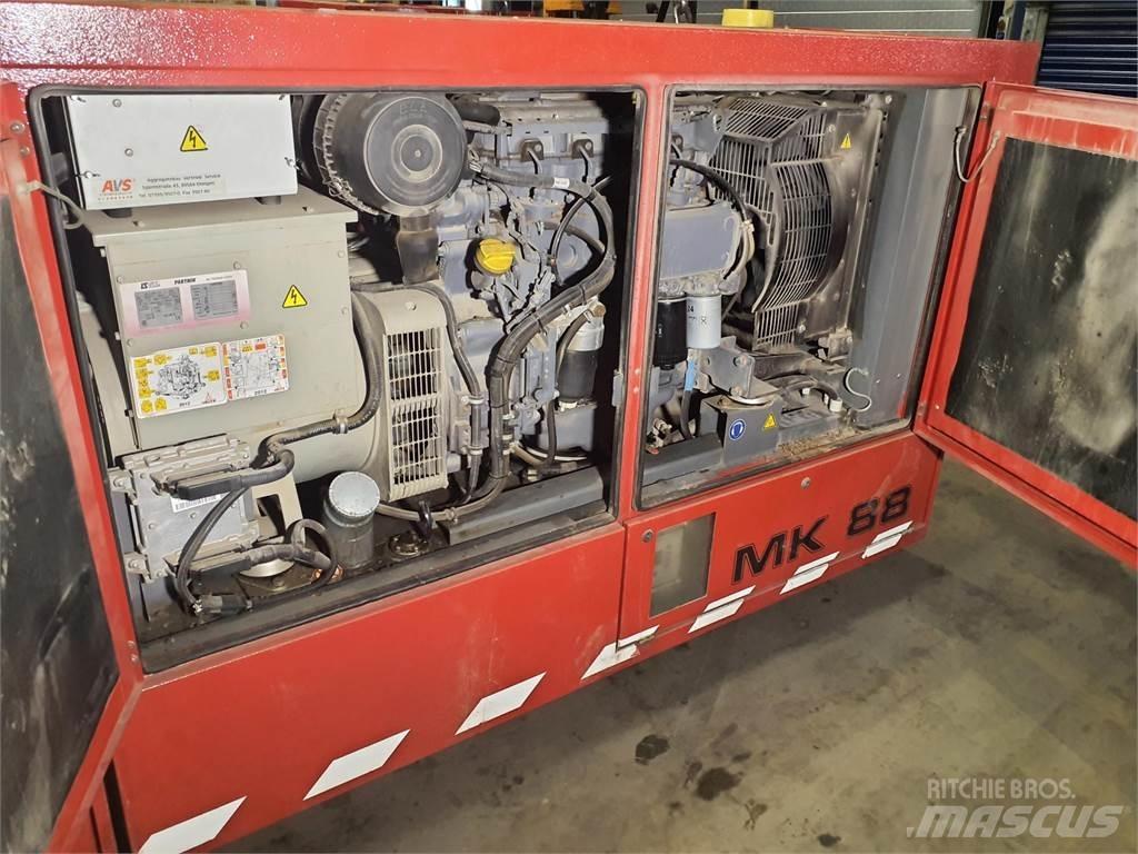 Liebherr MK 88 upper Součásti a zařízení k jeřábům