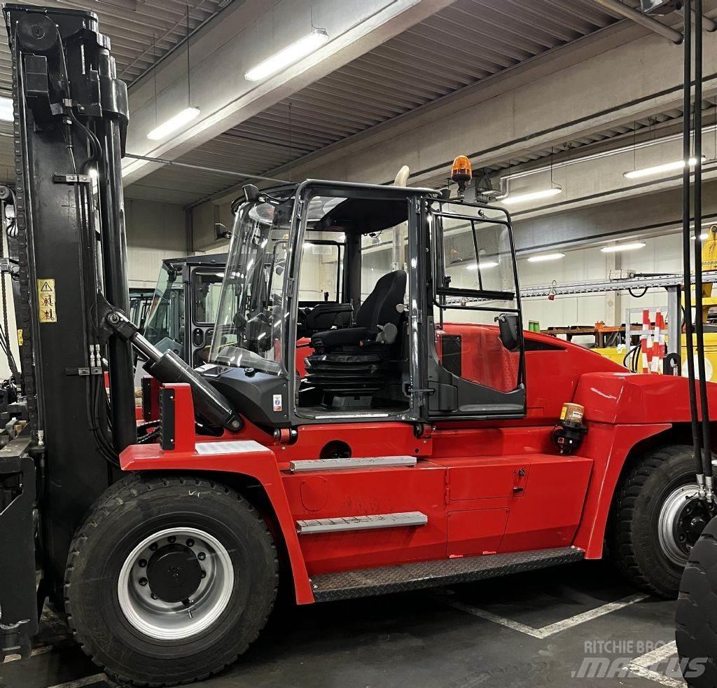 Kalmar DCG120-12 Dieselové vozíky