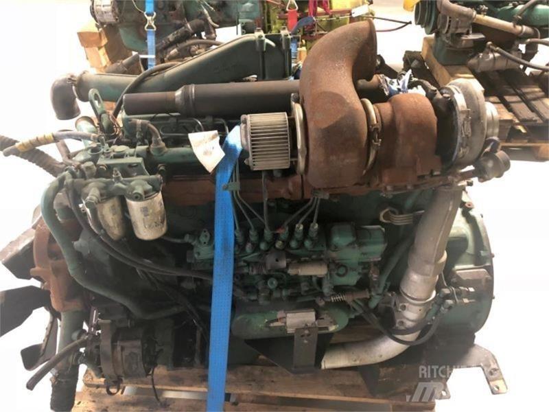 Volvo D7B Manipulace s materiálem – ostatní