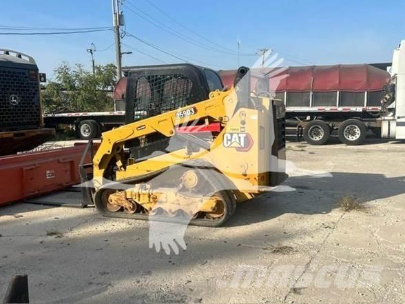 CAT 259D Smykem řízené nakladače