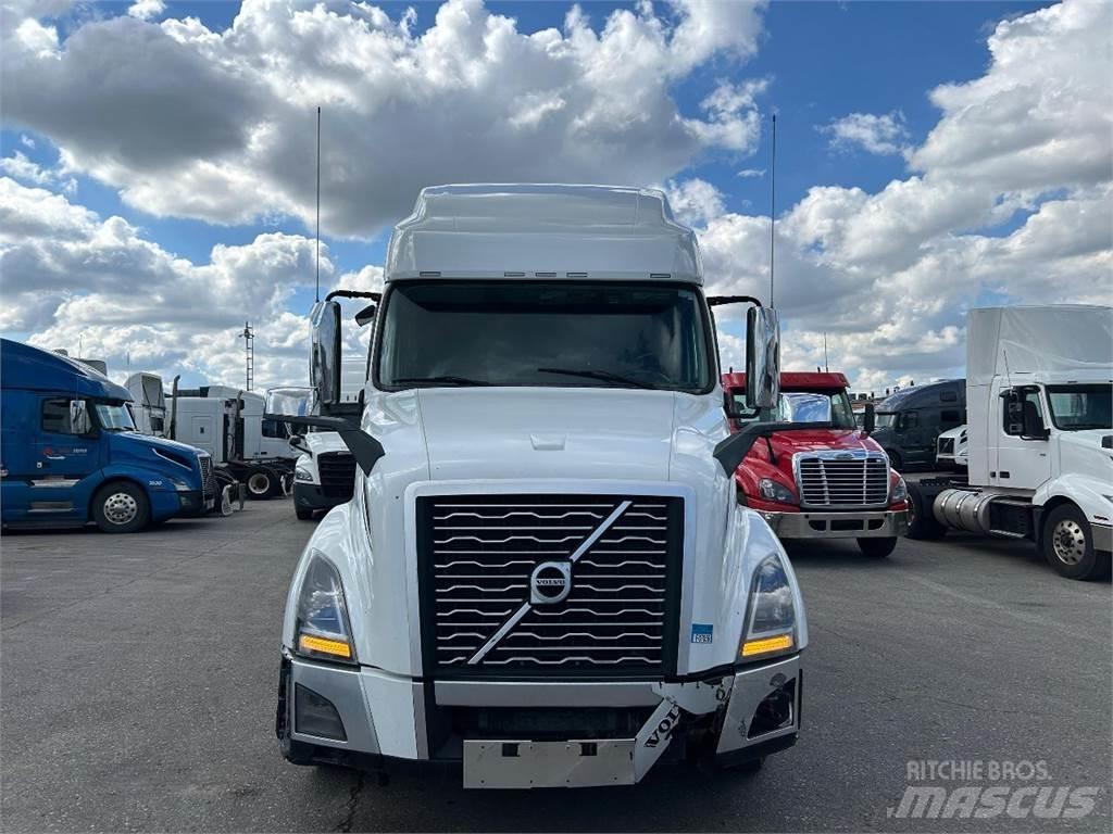 Volvo VNL Tahače