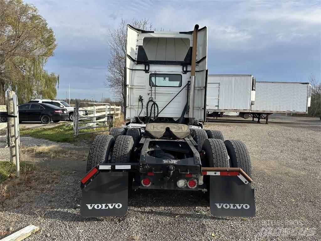 Volvo VNL300 Tahače