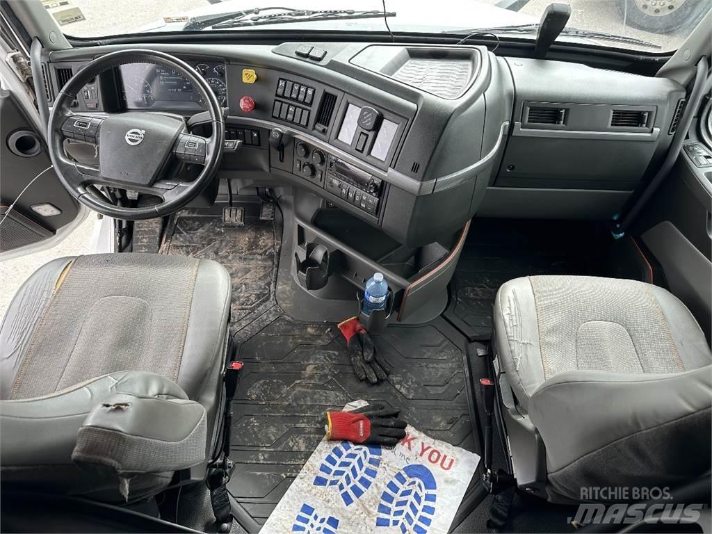 Volvo VNL760 Tahače
