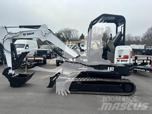 Bobcat E42 Mini rýpadla < 7t