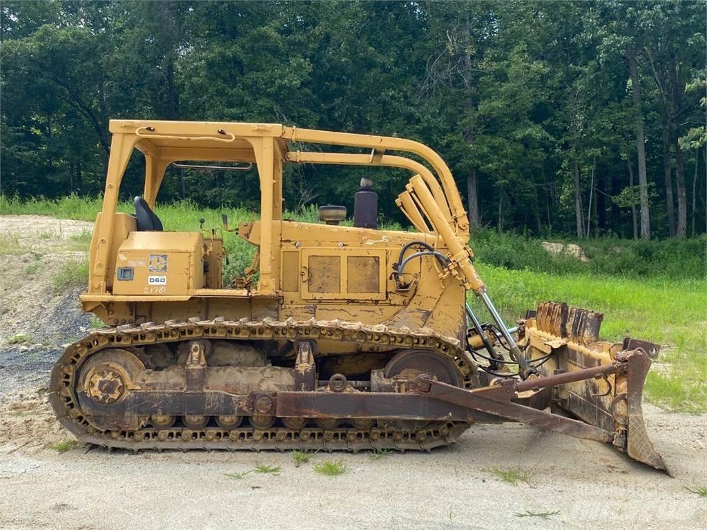 CAT D6D Stavebnictví - ostatní