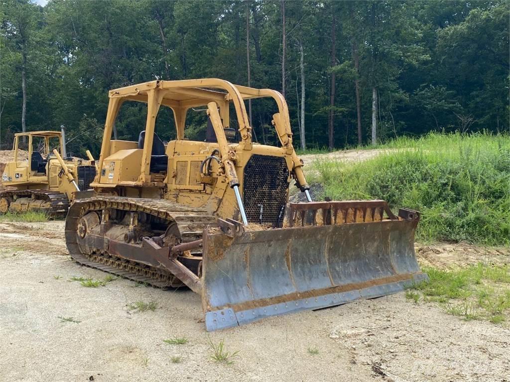 CAT D6D Stavebnictví - ostatní