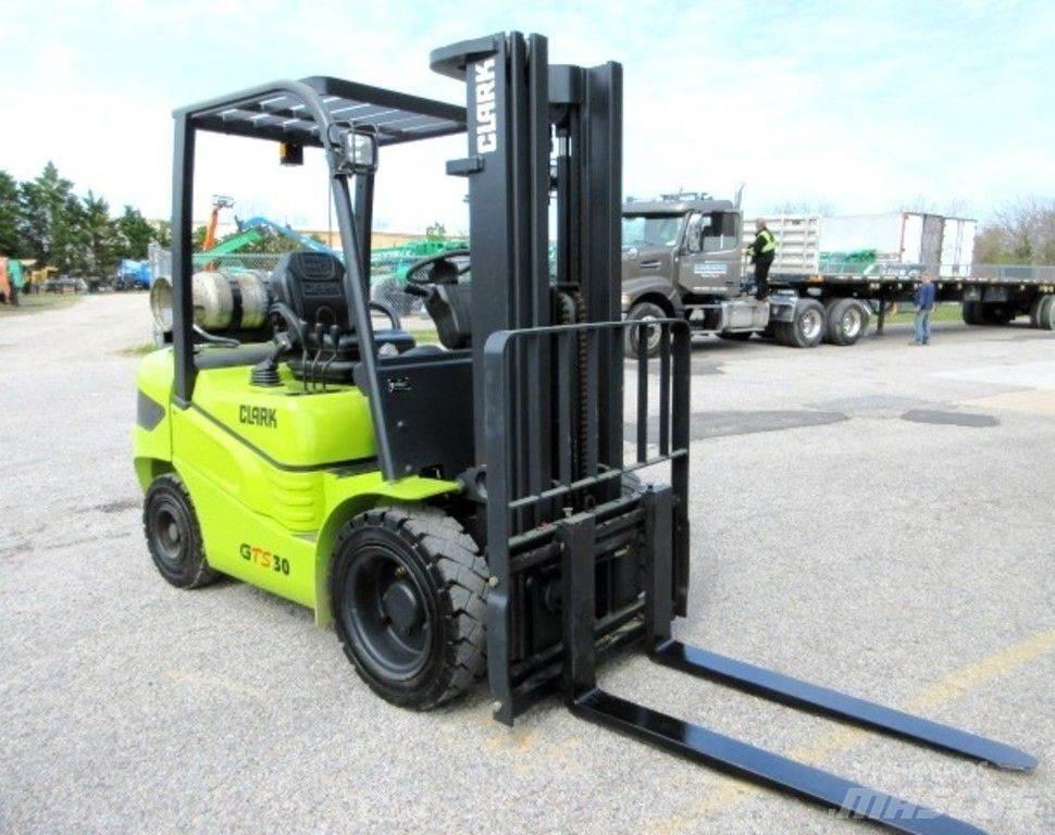 Clark GTS30L Stavebnictví - ostatní