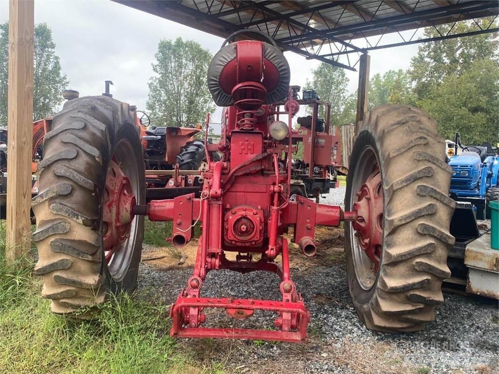 Farmall 400 Stavebnictví - ostatní