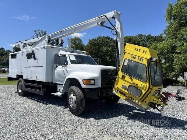 Ford F800 Stavebnictví - ostatní