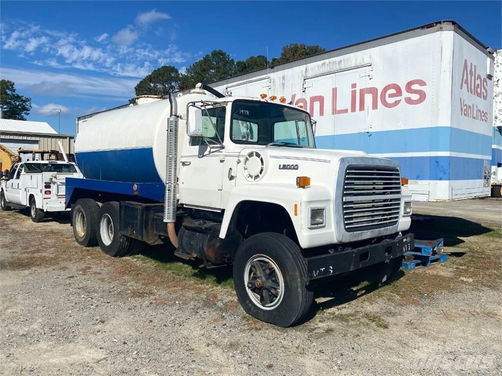Ford L8000 Stavebnictví - ostatní