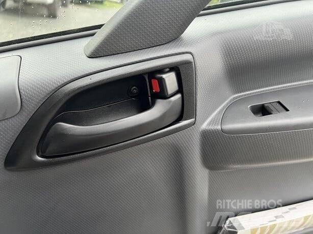 Isuzu NRR Stavebnictví - ostatní