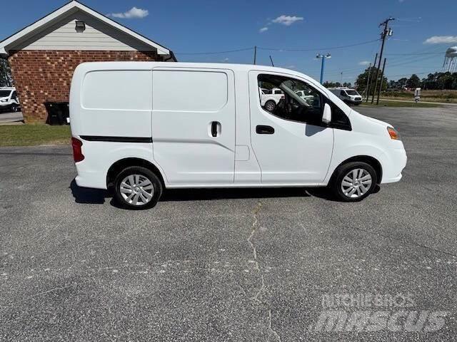 Nissan NV200 Stavebnictví - ostatní