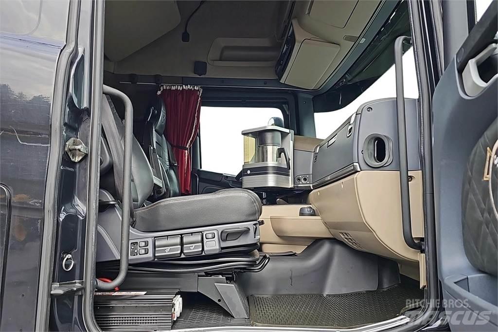 Scania R580 Skříňová nástavba