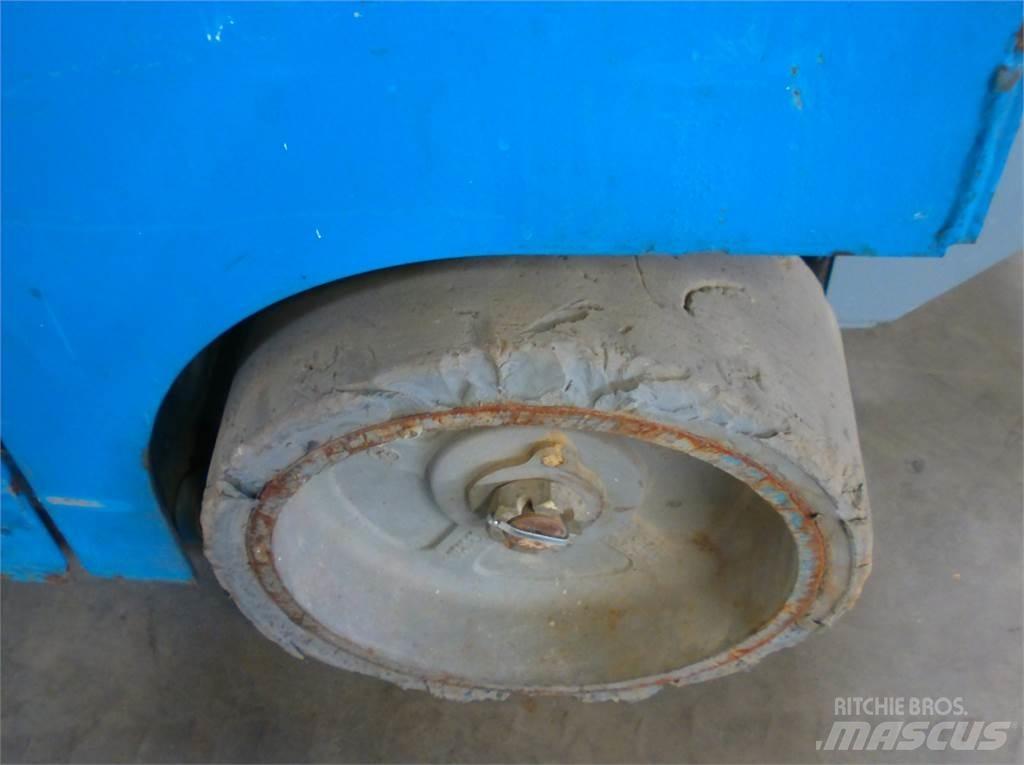 Genie GS1532 Nůžková zvedací plošina
